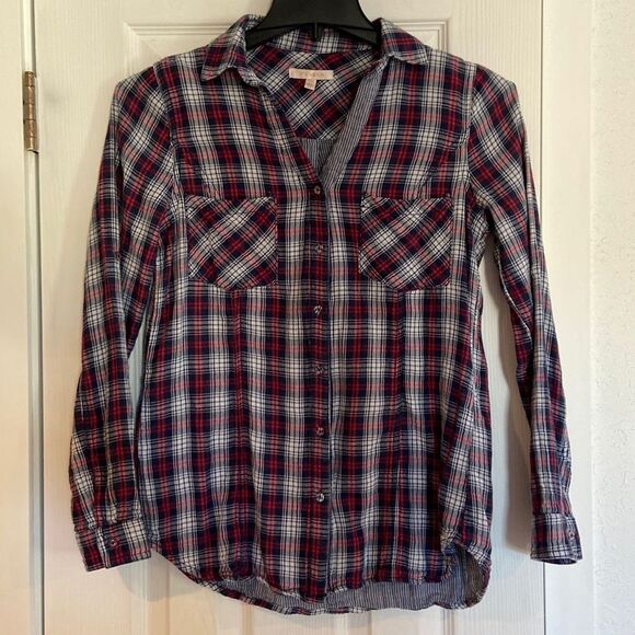 Sky’s are blue plaid button down medium - Picture 1 of 5